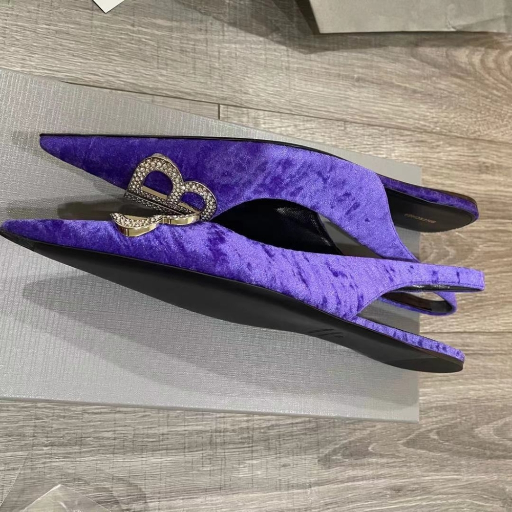 Balenciaga
BB Crystal slingback flats - Picture 8 of 12